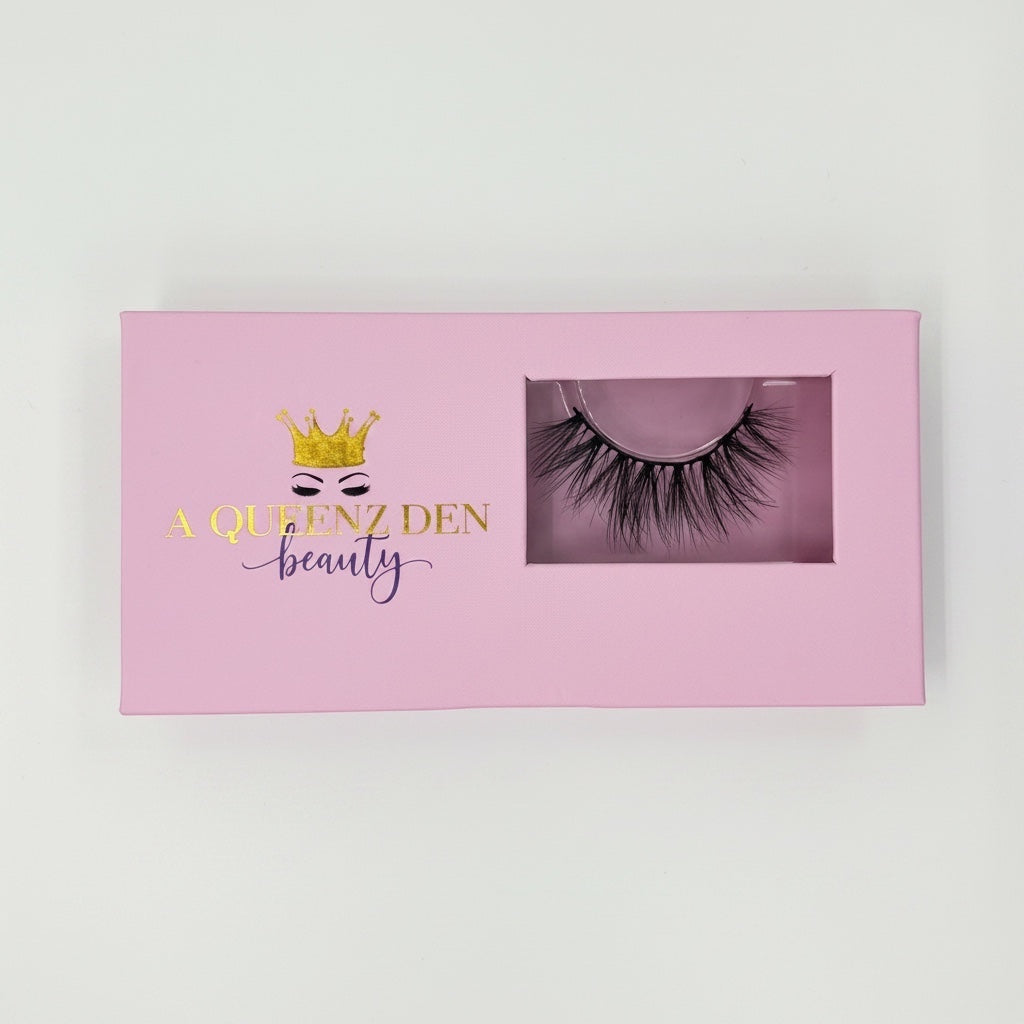 A Queenz Den Real Mink Fluffy Lashes, handcrafted for a voluminous and dramatic look. Cruelty-free mink.